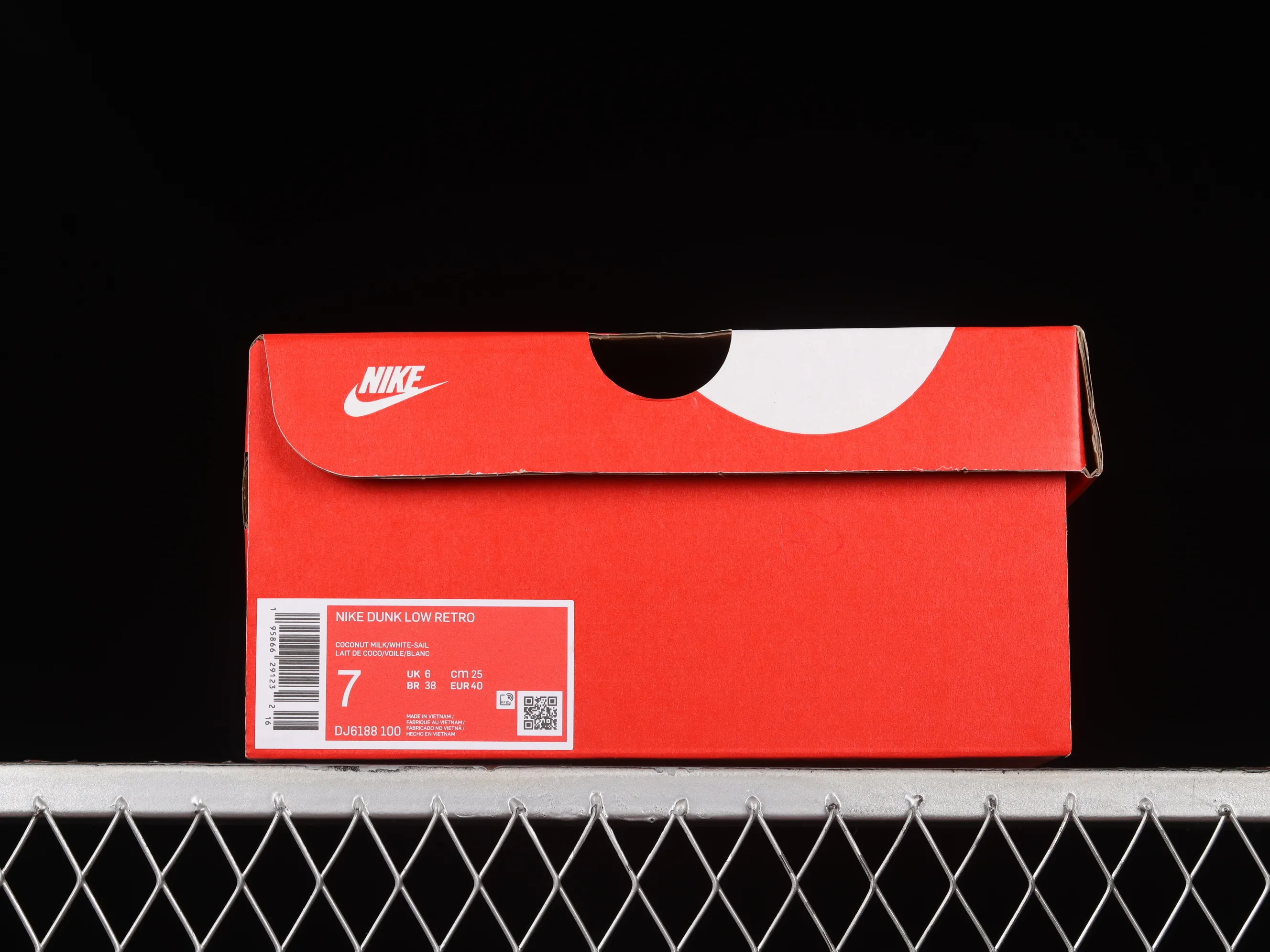 All categories Nk SB Dunk series Nk SB Dunk Low low-top sneakers Nk Dunk Low white green customized version of deconstructed strap casual sneakers DJ6188-100